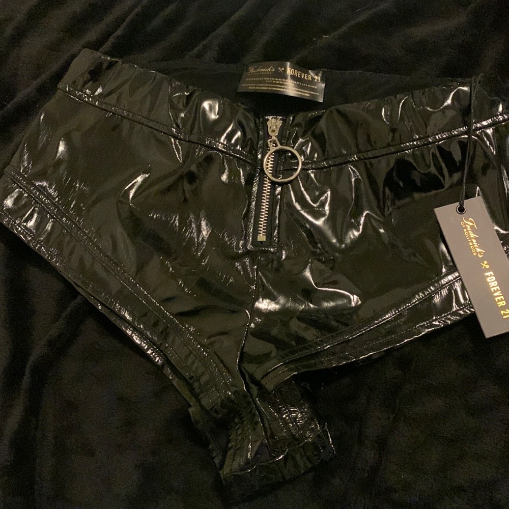 Frederick’s of Hollywood X Forever 21 black vinyl hot pants/shorts